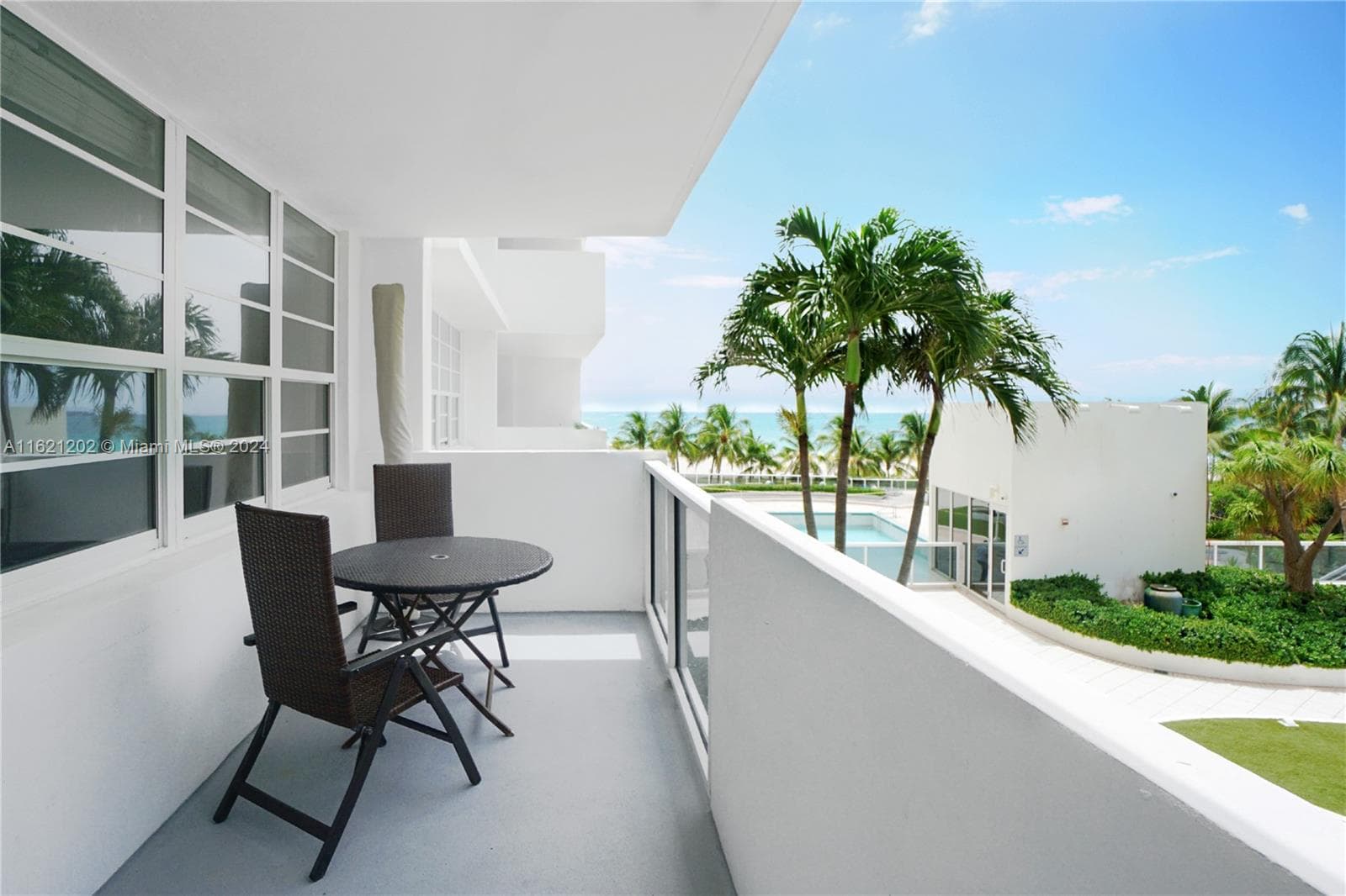 The Decoplage · #436 in Miami Beach - Photo 14