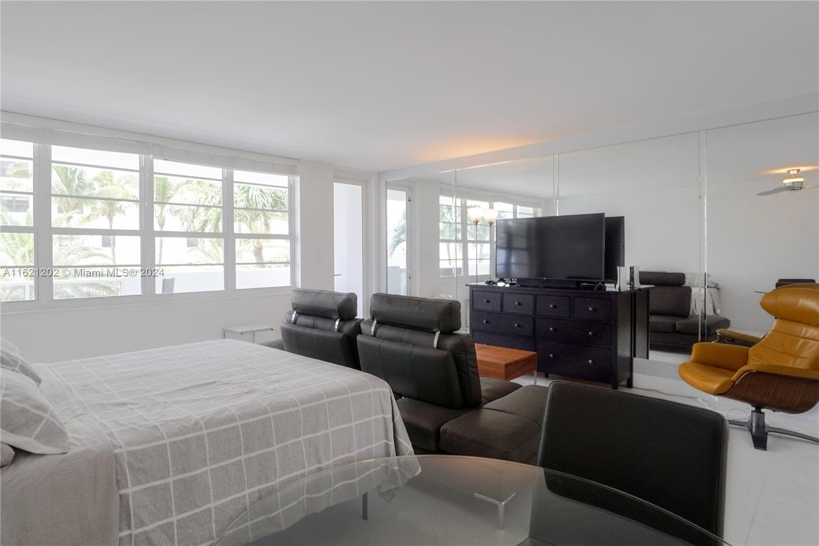 The Decoplage · #436 in Miami Beach - Photo 4