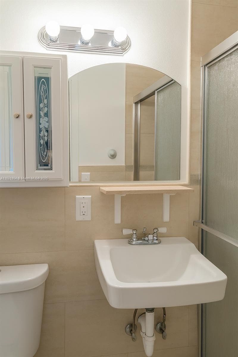 VILLAS OF PINECREST CONDO · #115 in Pinecrest - Photo 6