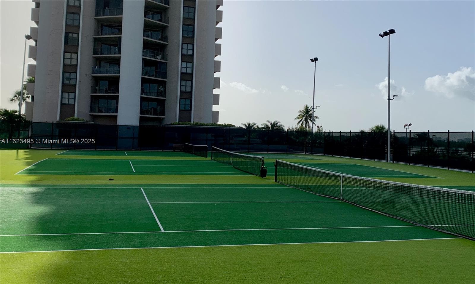 CRICKET CLUB CONDO · #2309 in Miami - Photo 32