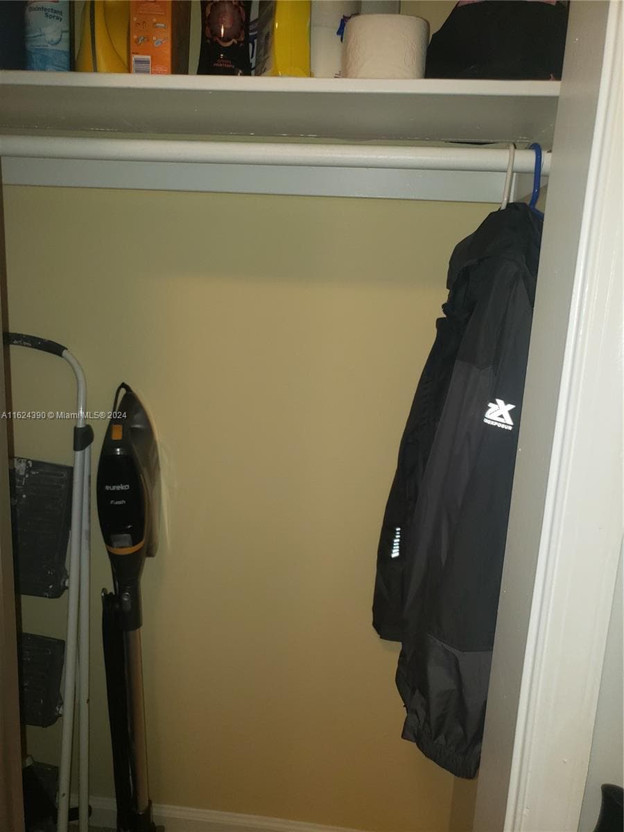 Imperial Point Colonnades · #1028 in Fort Lauderdale - Photo 12