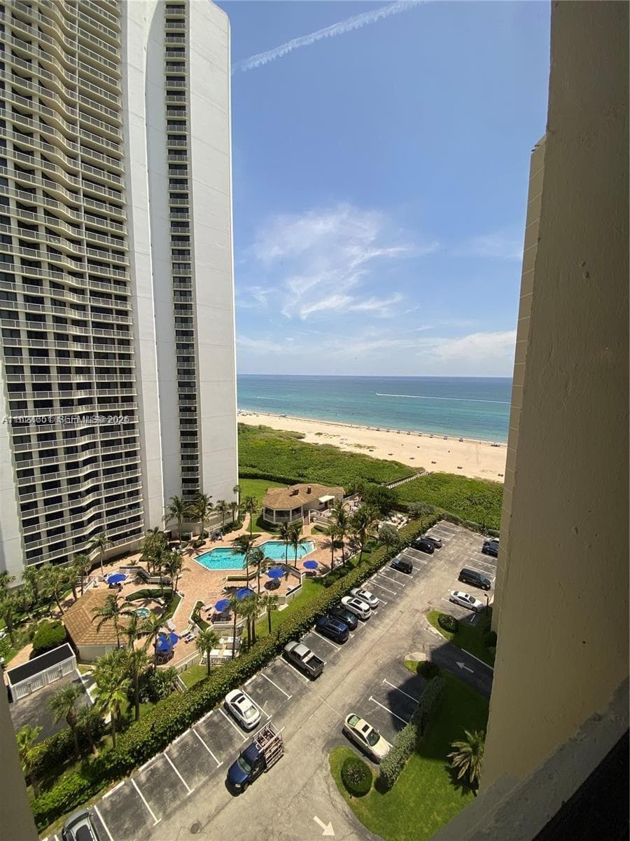 PHOENIX TOWERS CONDO · #B-15C in Riviera Beach - Photo 29