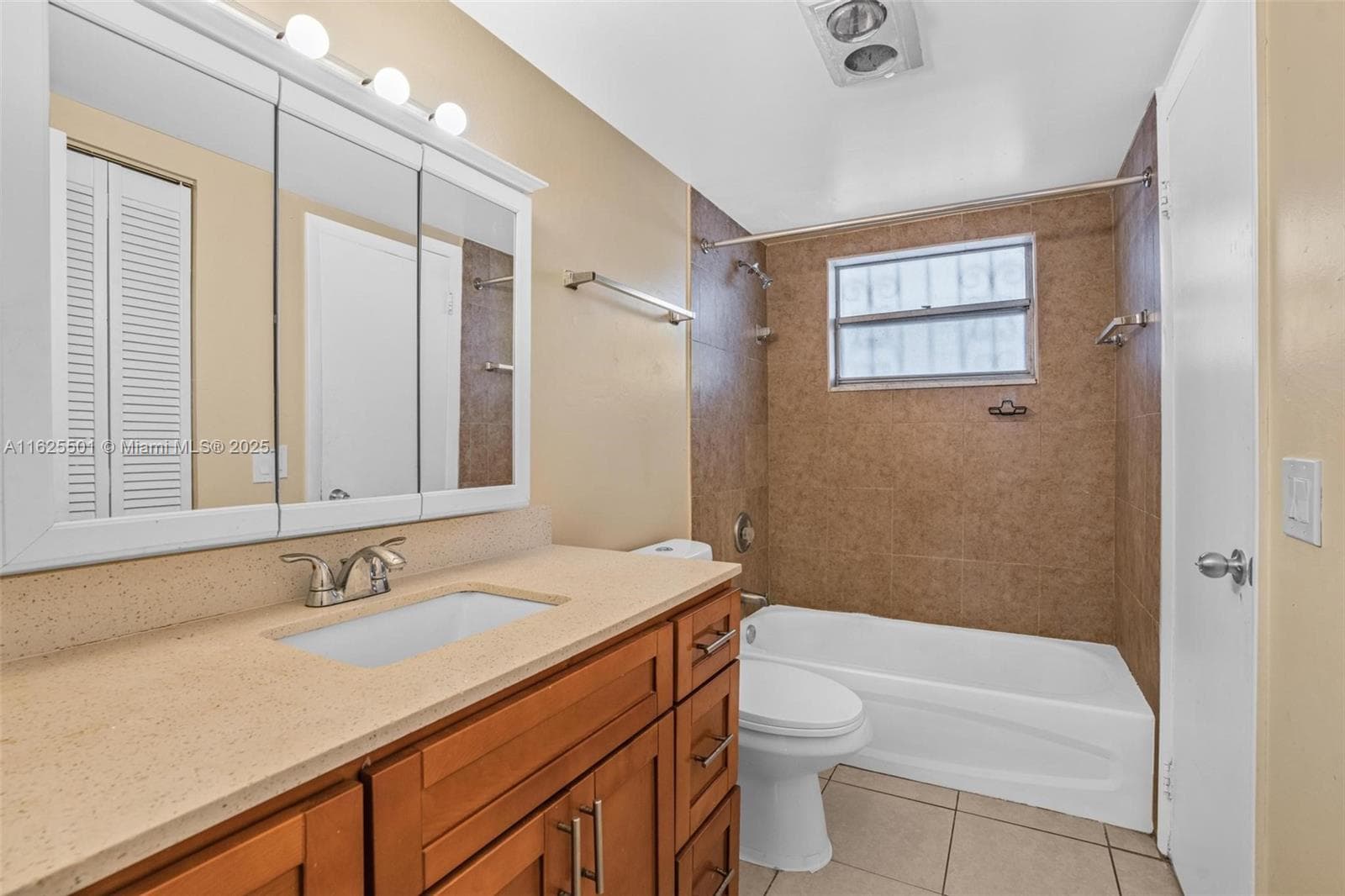 PARKWAY TOWERS · #306 in Miami - Photo 14