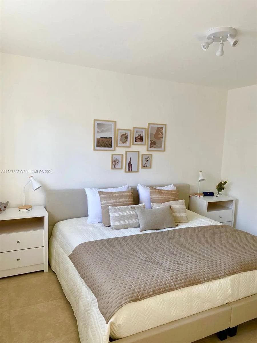 SUNRISE CLUB CONDO · #24 in Key Biscayne - Photo 14