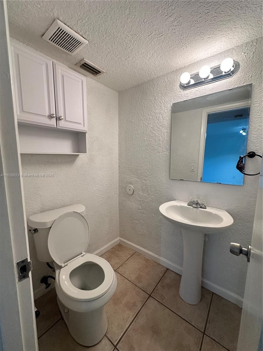 Villas of Pinecrest Condo · #908 in Pinecrest - Photo 13