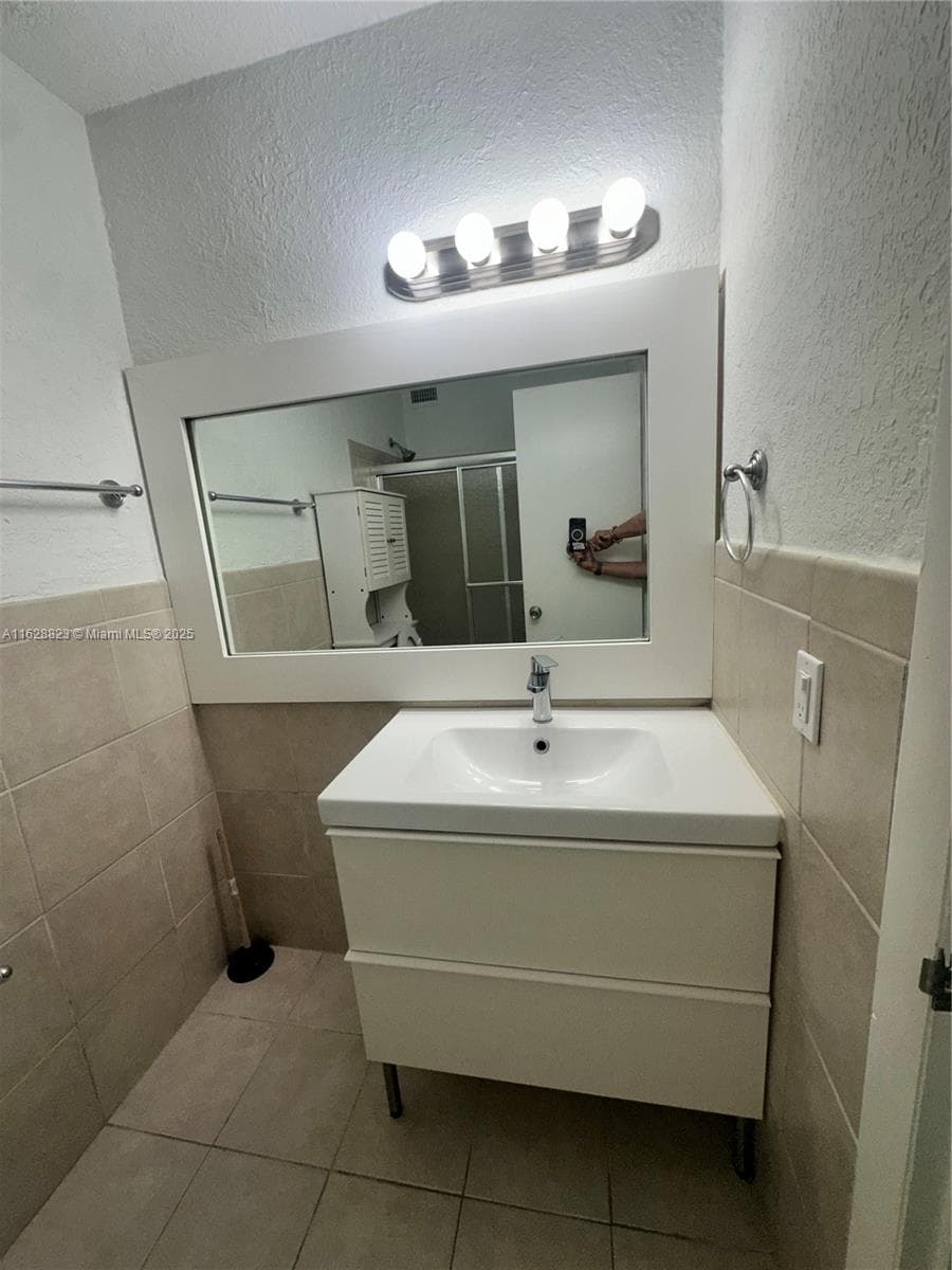 Villas of Pinecrest Condo · #908 in Pinecrest - Photo 10