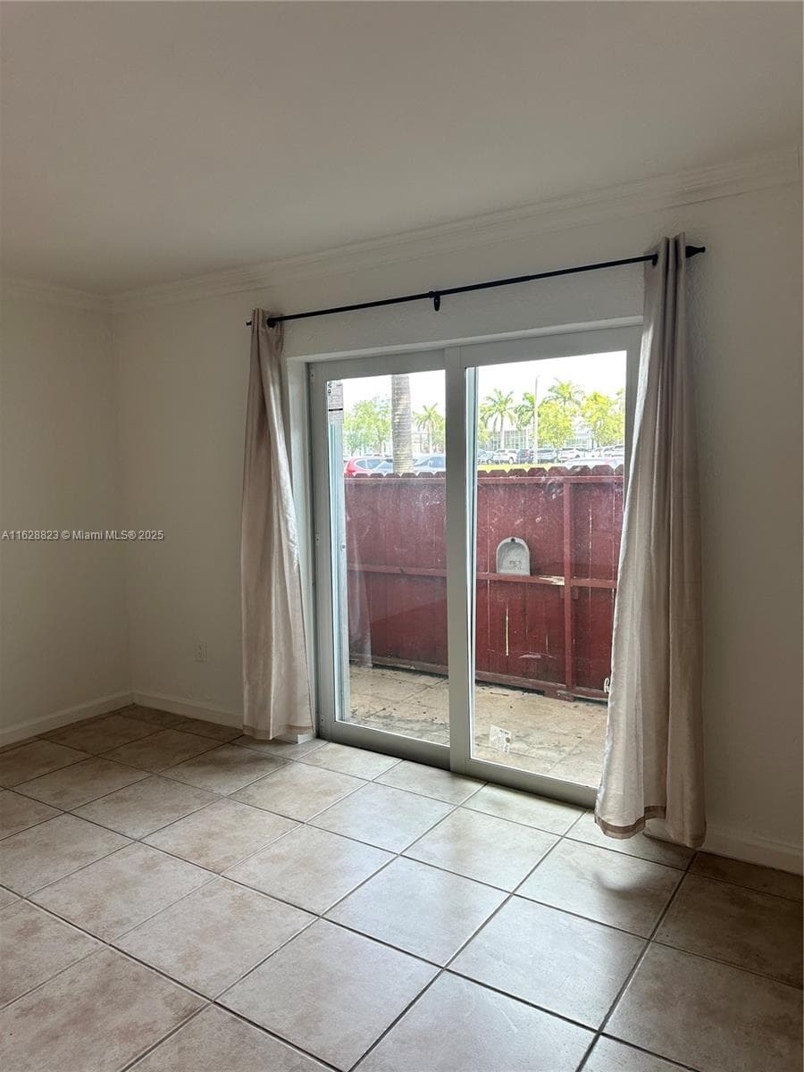 Villas of Pinecrest Condo · #908 in Pinecrest - Photo 14