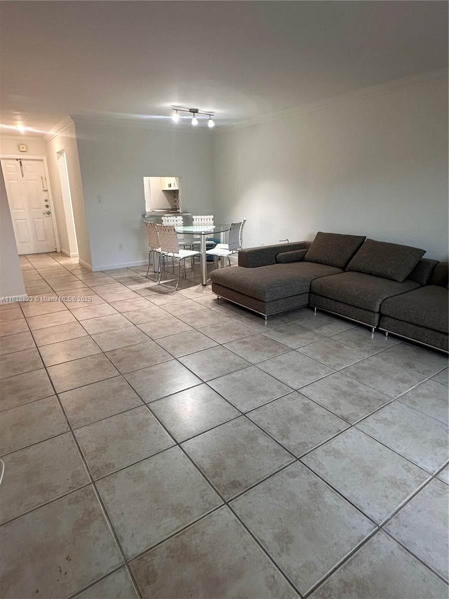 Villas of Pinecrest Condo · #908 in Pinecrest - Photo 25