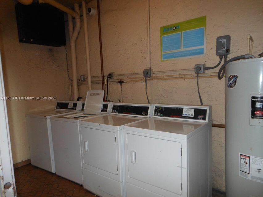 Royal point · #313 in Lauderdale Lakes - Photo 2