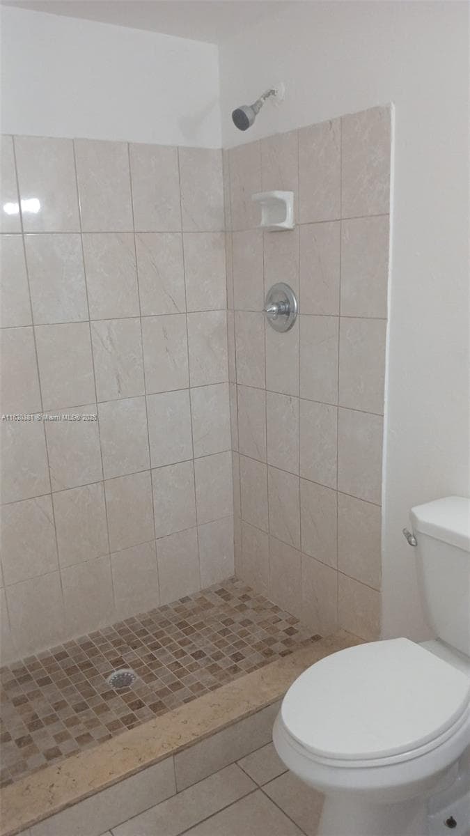 Royal point · #313 in Lauderdale Lakes - Photo 6