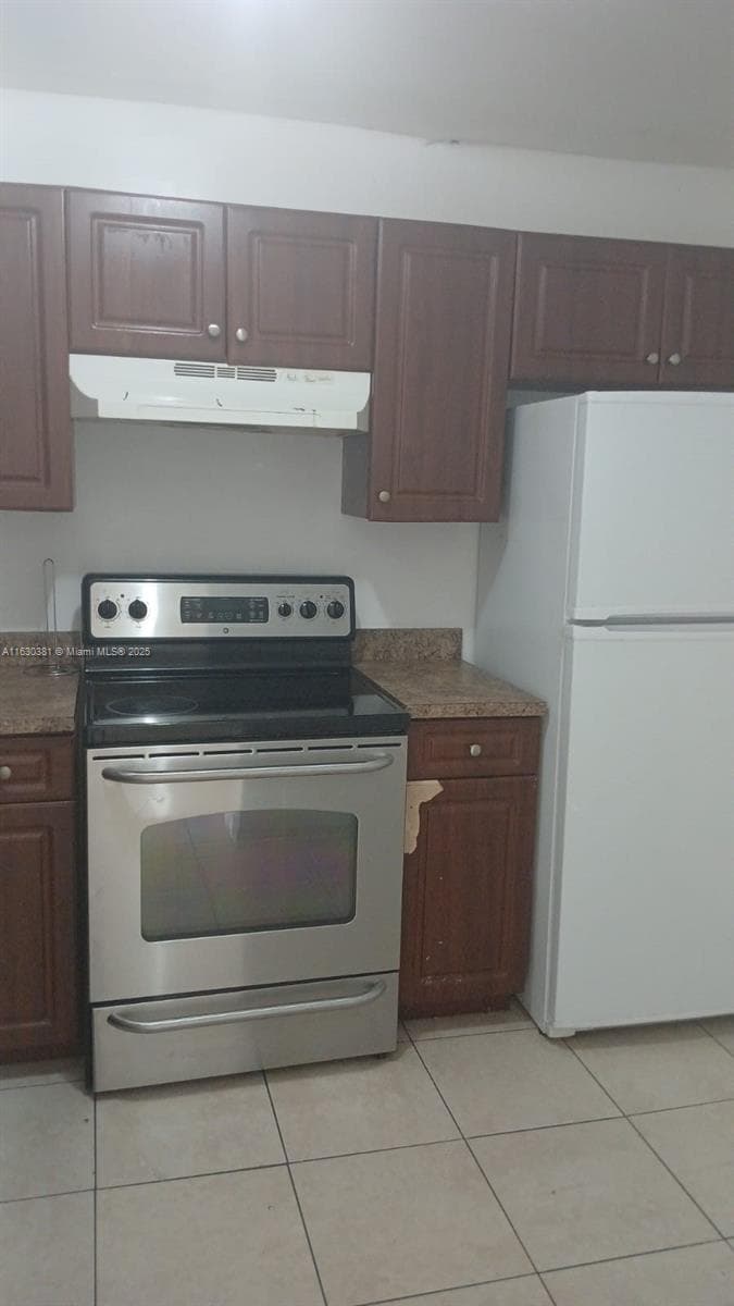 Royal point · #313 in Lauderdale Lakes - Photo 16