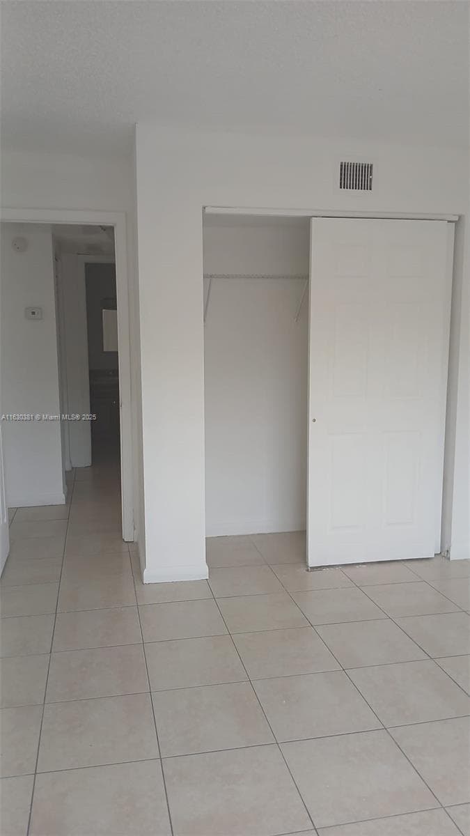 Royal point · #313 in Lauderdale Lakes - Photo 12