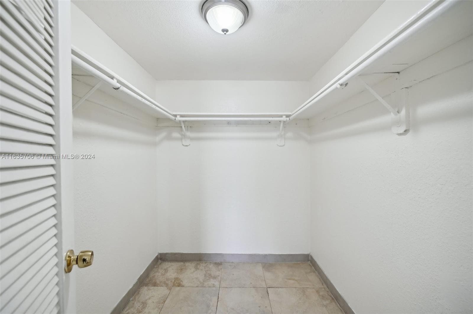 TOWERS OF WESTLAND · #123 in Hialeah - Photo 12