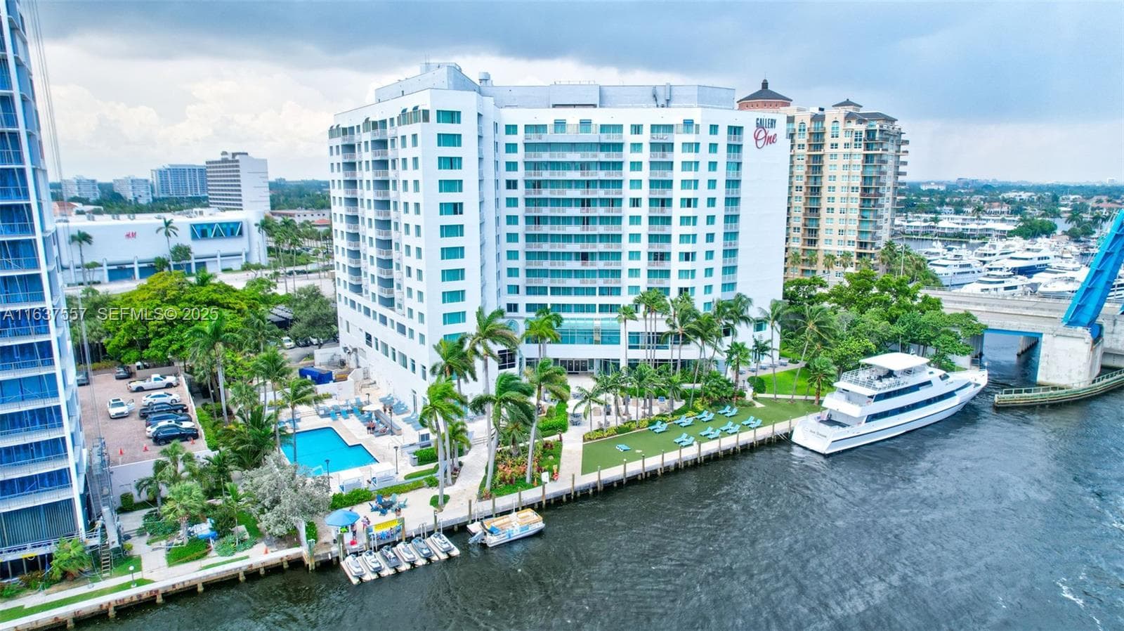 Gallery One · #1117 in Fort Lauderdale - Photo 43