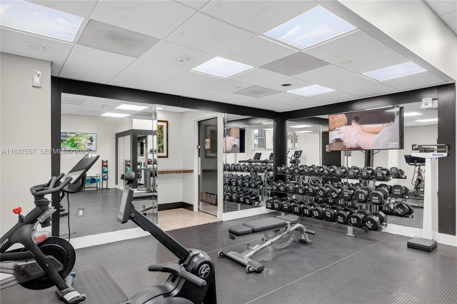 Gallery One · #1117 in Fort Lauderdale - Photo 9