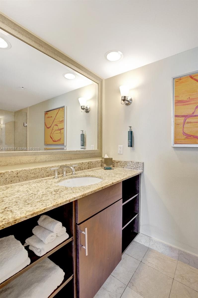 Gallery One · #1117 in Fort Lauderdale - Photo 34