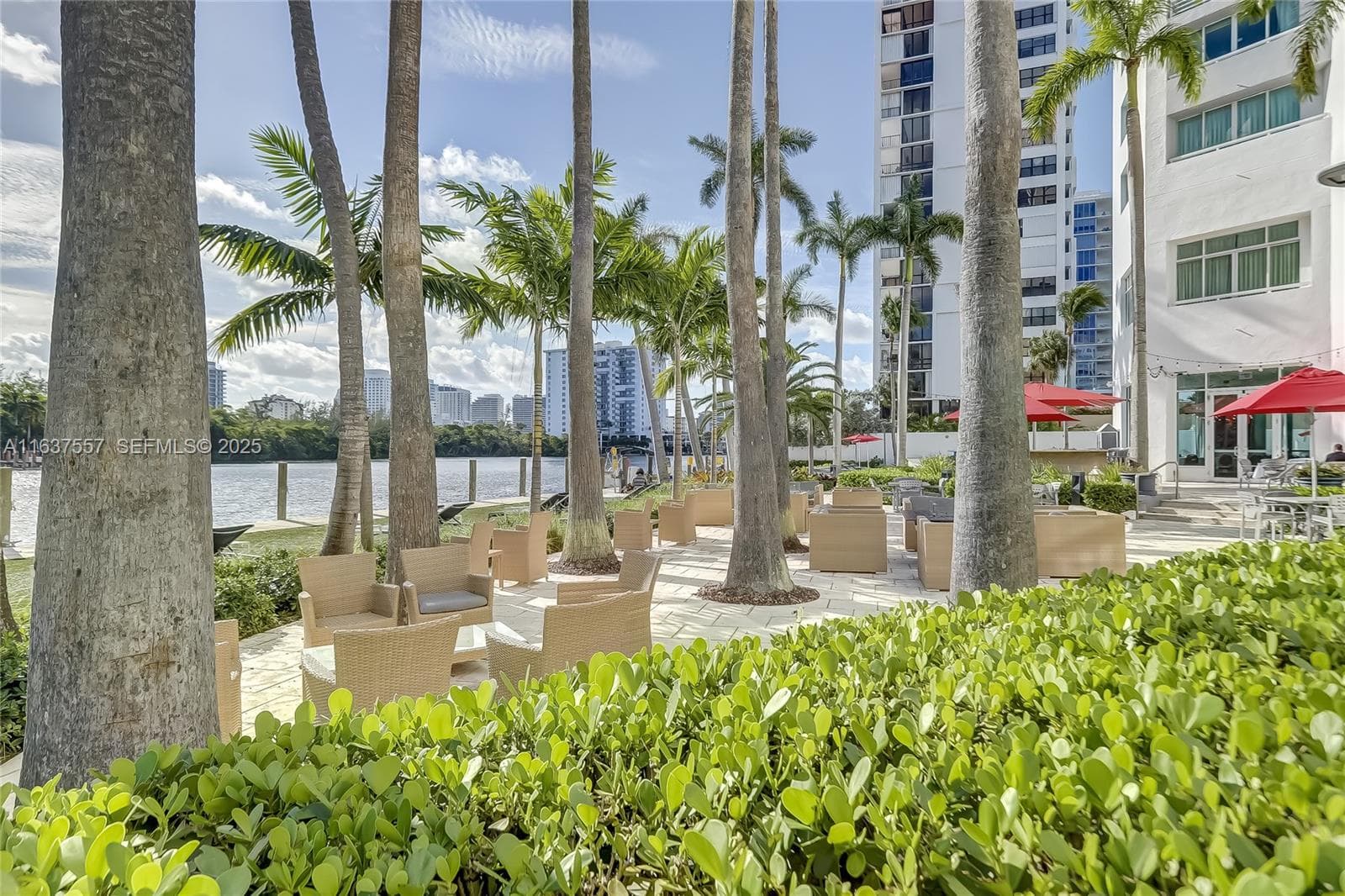Gallery One · #1117 in Fort Lauderdale - Photo 10