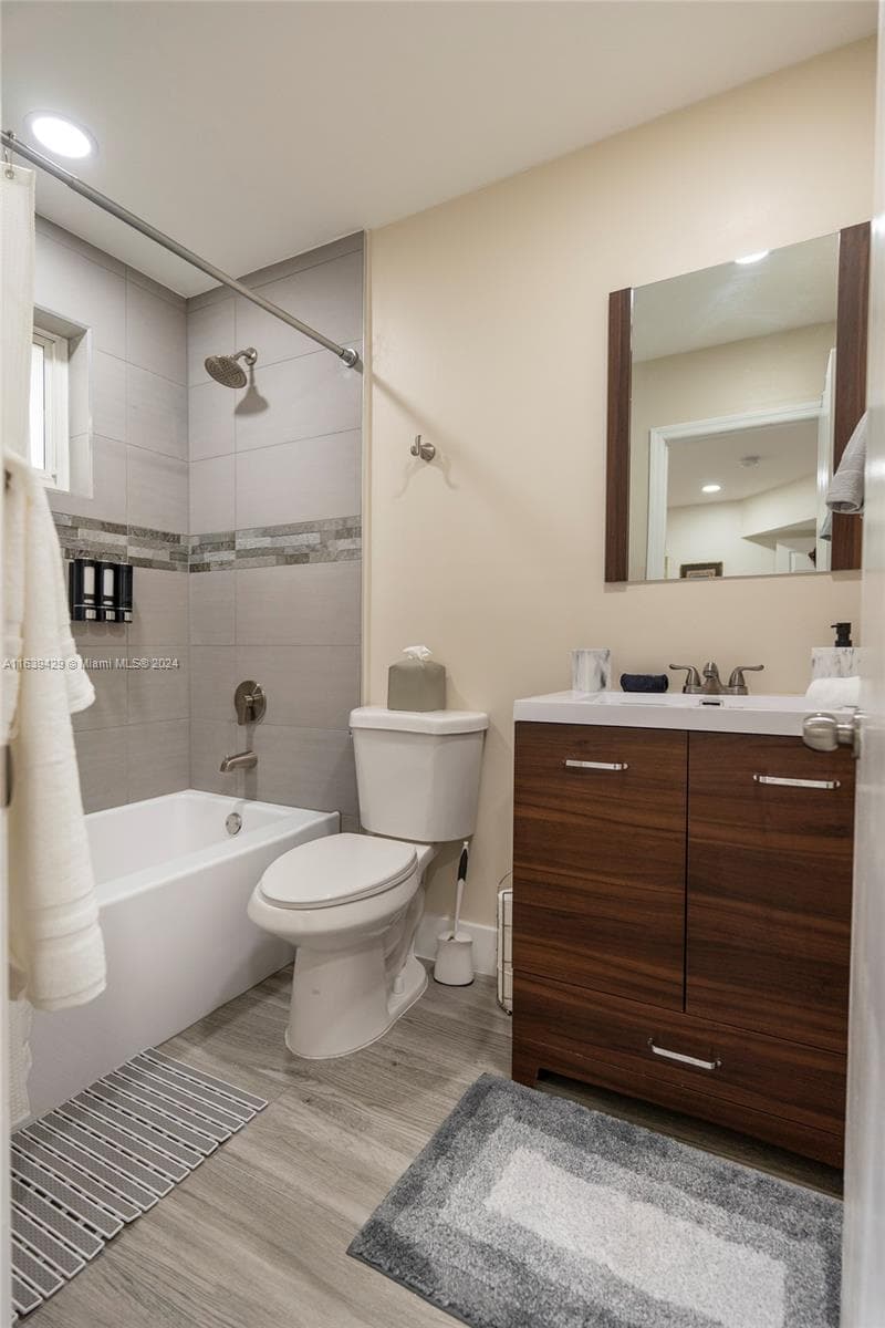 18606 SW 100th Ave #18606 photo 22