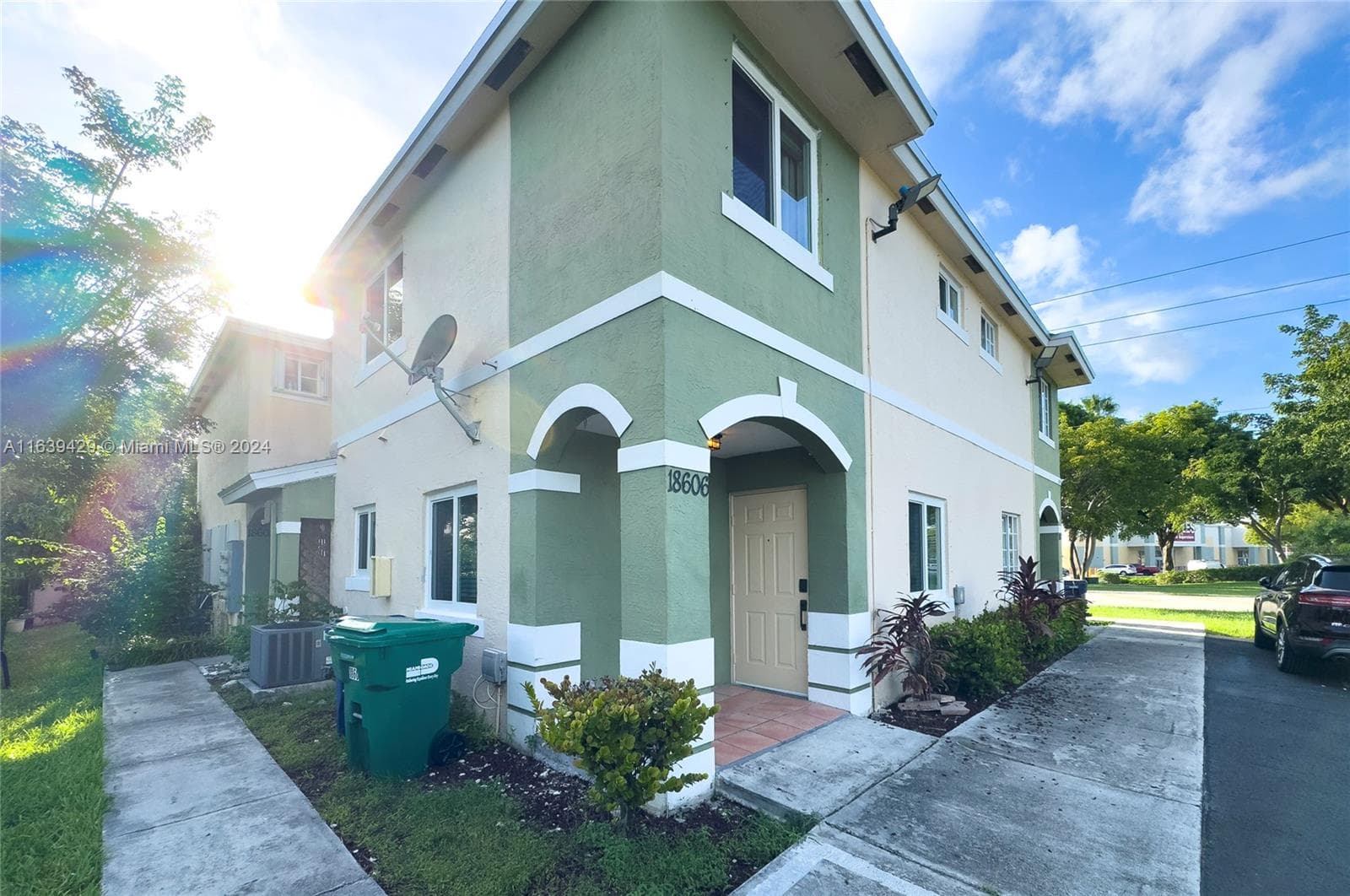 18606 SW 100th Ave #18606 photo 28