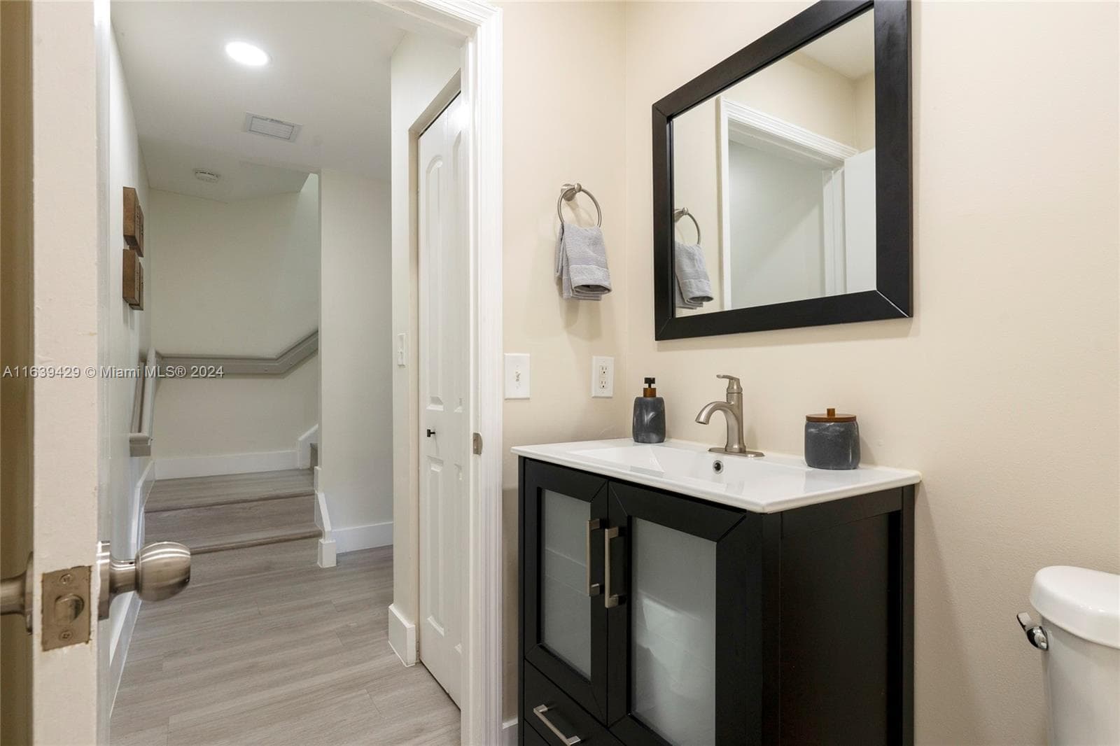 18606 SW 100th Ave #18606 photo 14