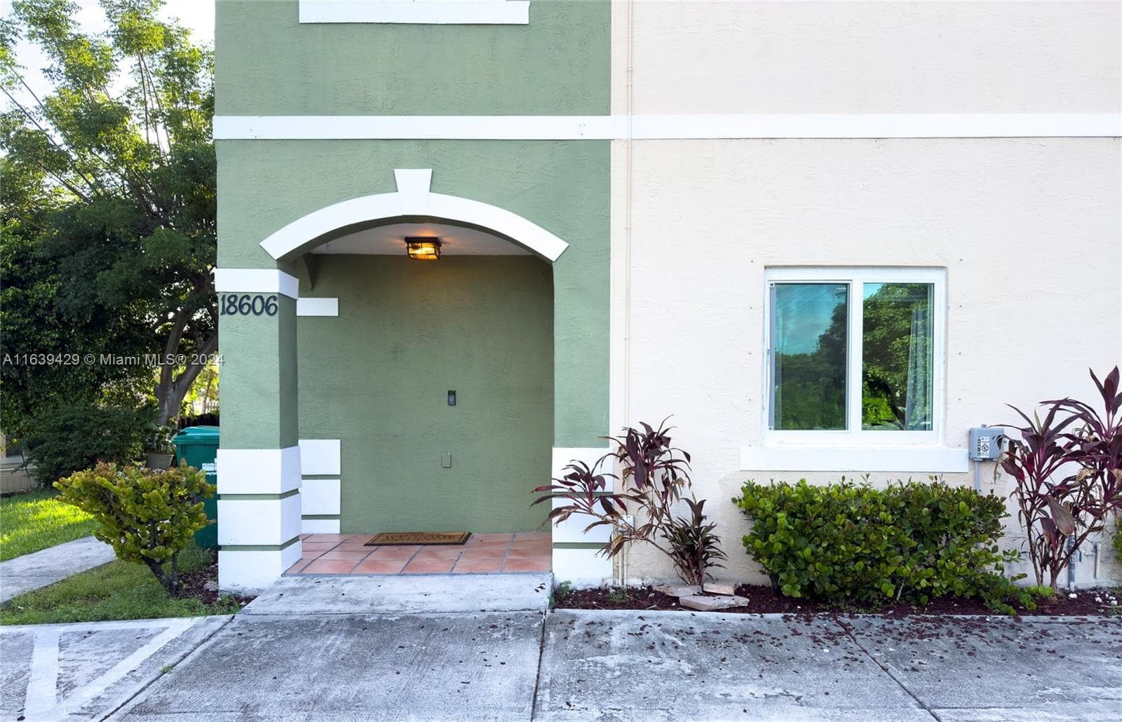 18606 SW 100th Ave #18606 photo 29