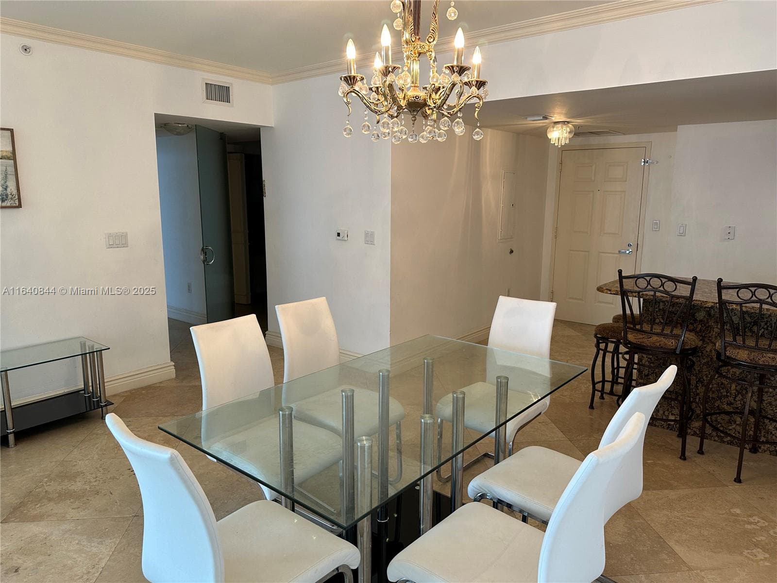 La Perla · #2006 in Sunny Isles Beach - Photo 18