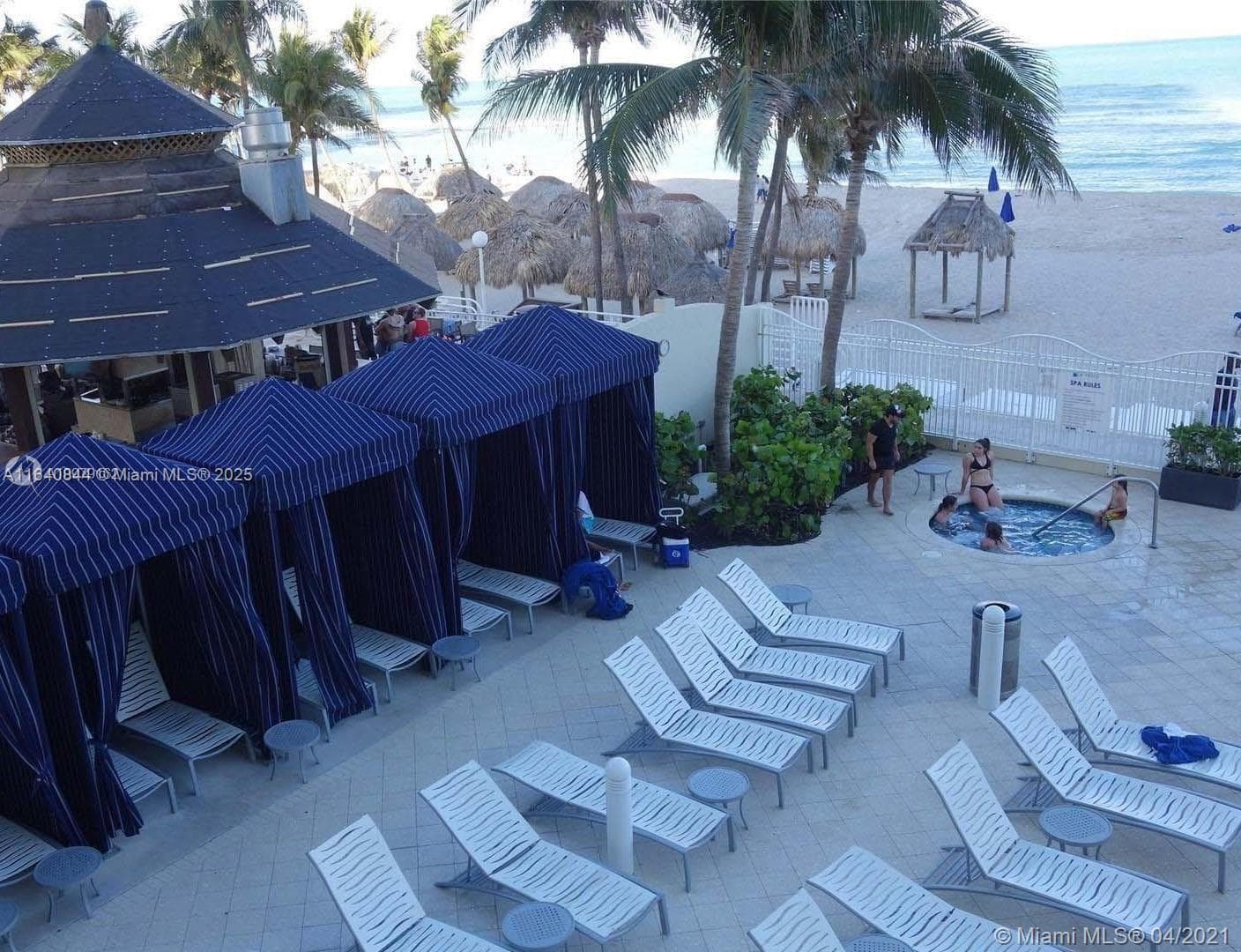 La Perla · #2006 in Sunny Isles Beach - Photo 11