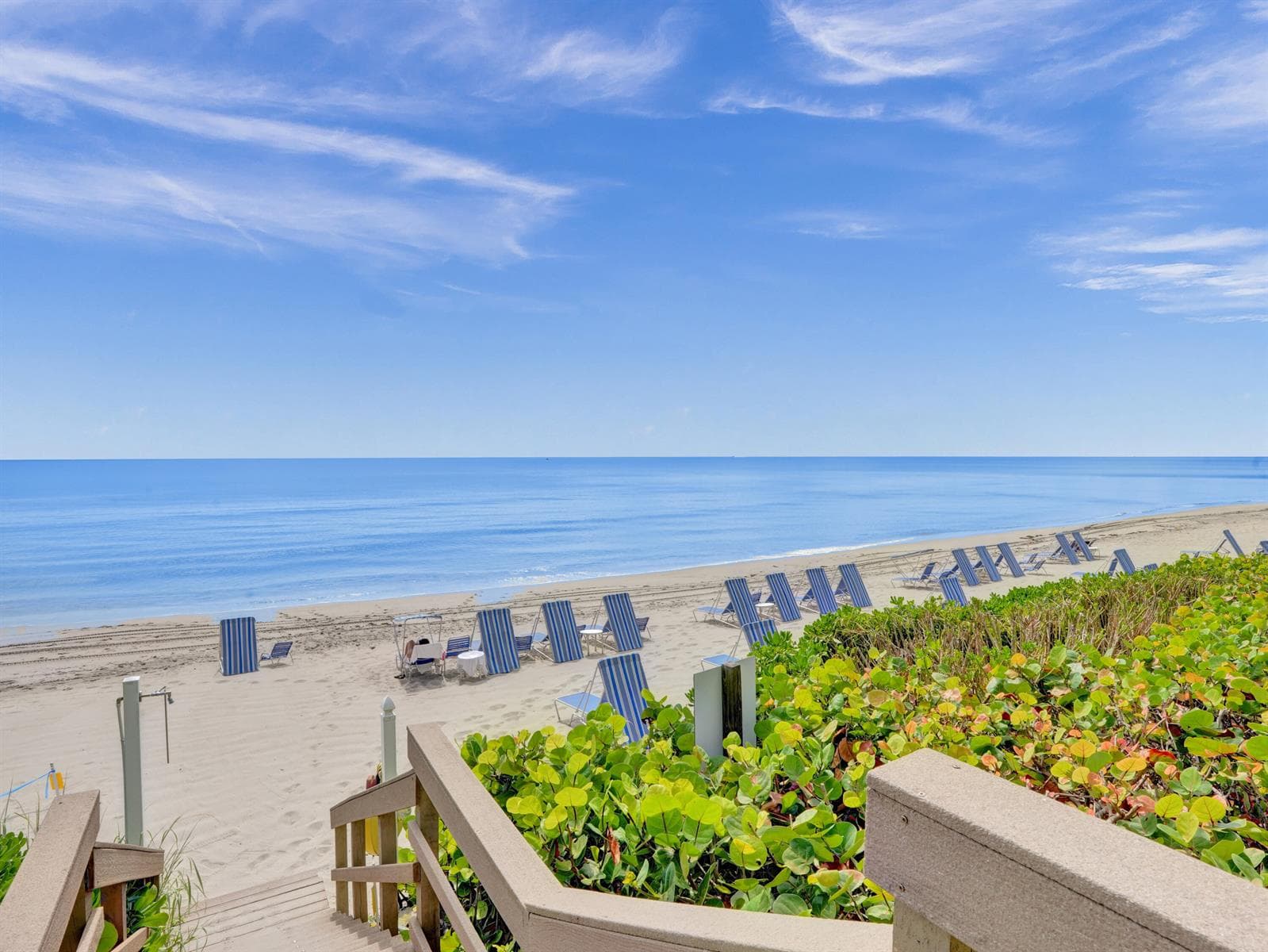 TOSCANA BEACH AREA