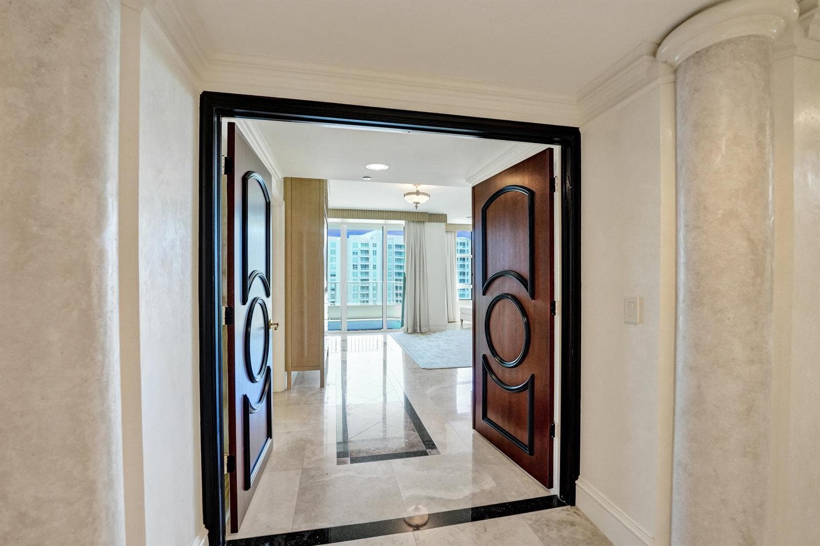 DOUBLE DOOR ENTRANCE INTO PRIMARY