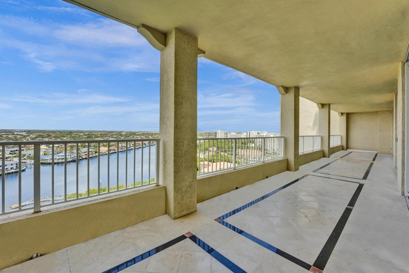 WEST BALCONY