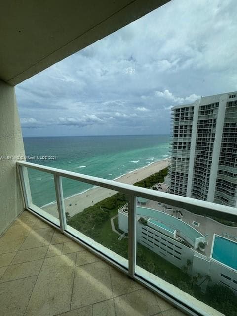 La Perla · #2409 in Sunny Isles Beach - Photo 3