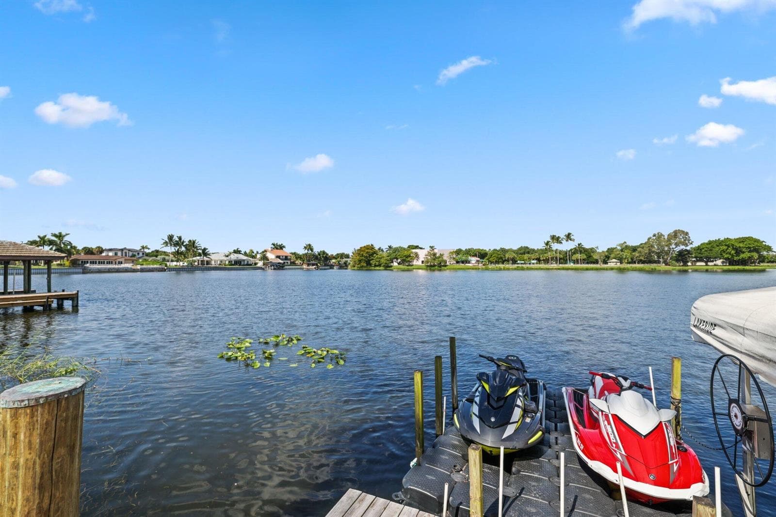 Dock