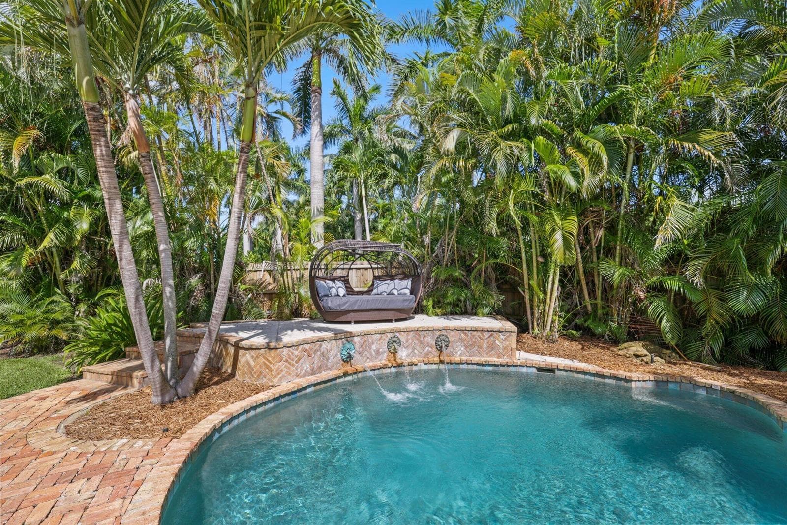 920 Hibiscus Ln. - 38.jpg-SMALL