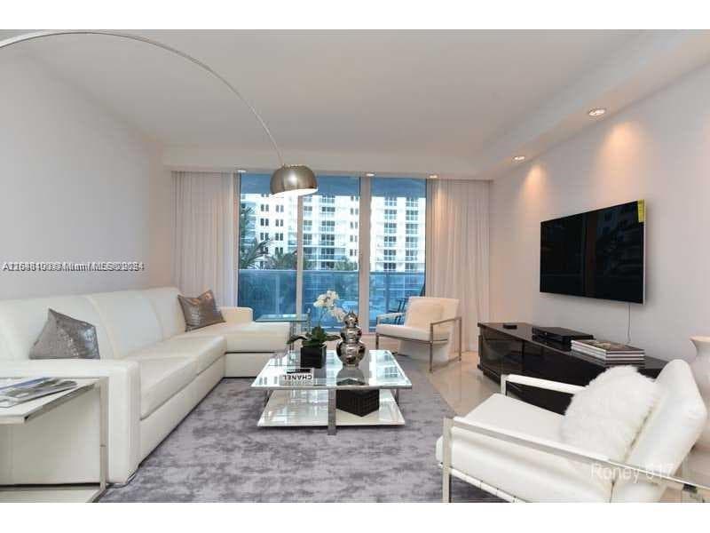 Roney Palace · #617 in Miami Beach - Photo 2