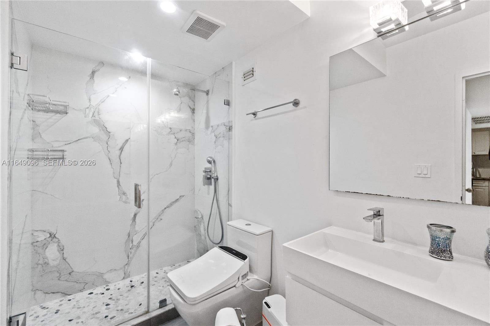 The Decoplage · #1135 in Miami Beach - Photo 14