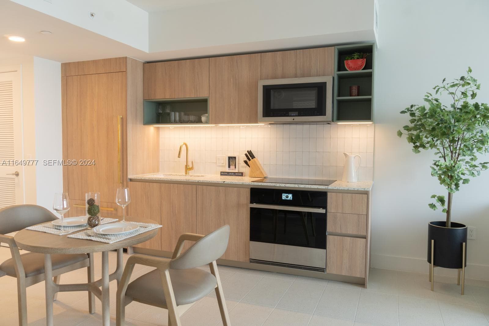 Gale Hotel & Residences (Natiivo) · #4704 in Miami - Photo 6