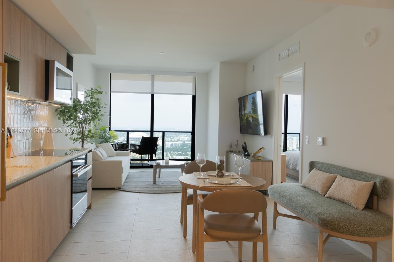Gale Hotel & Residences (Natiivo) · #4704 in Miami - Photo 3