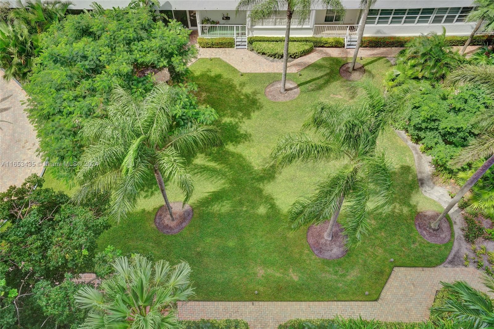 EAST POINT TOWERS · #815 in Fort Lauderdale - Photo 28