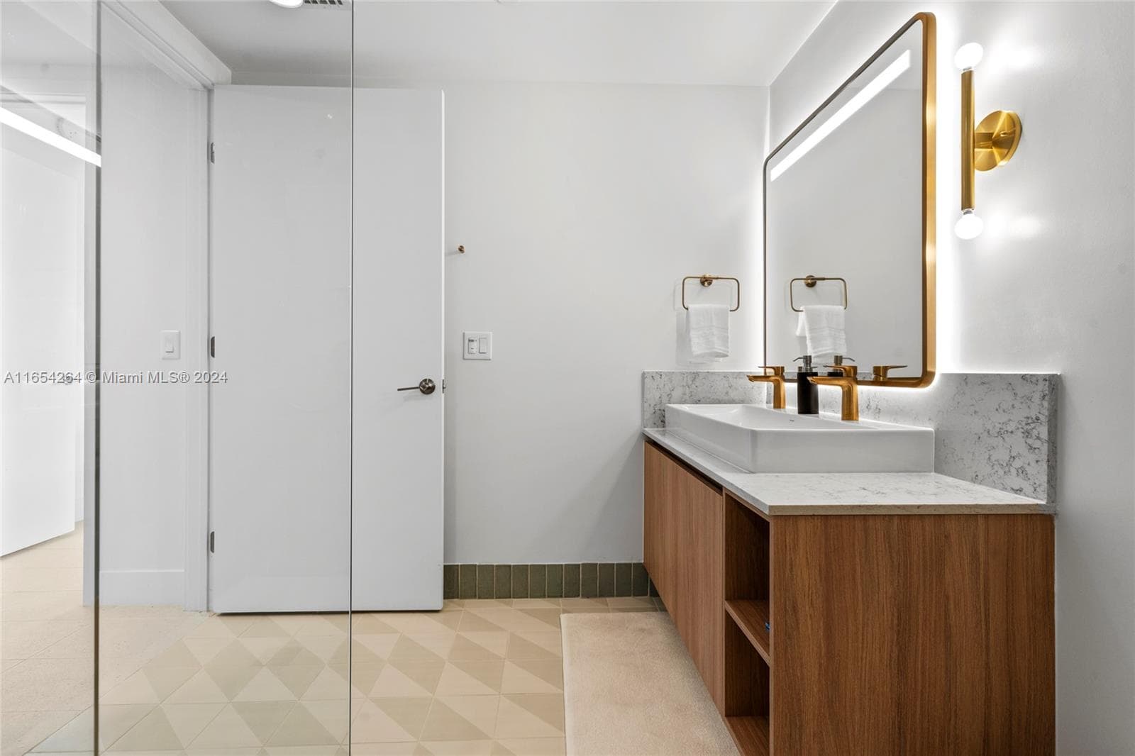 Gale Hotel & Residences (Natiivo) · #2905 in Miami - Photo 24