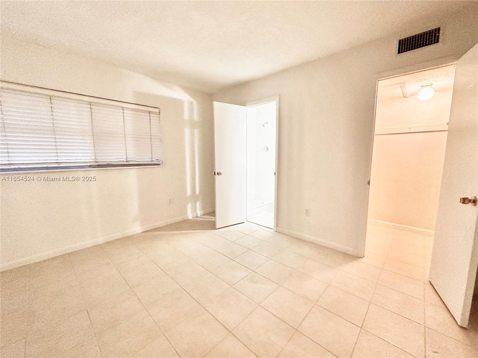 VILLAS OF PINECREST CONDO · #1032 in Pinecrest - Photo 6