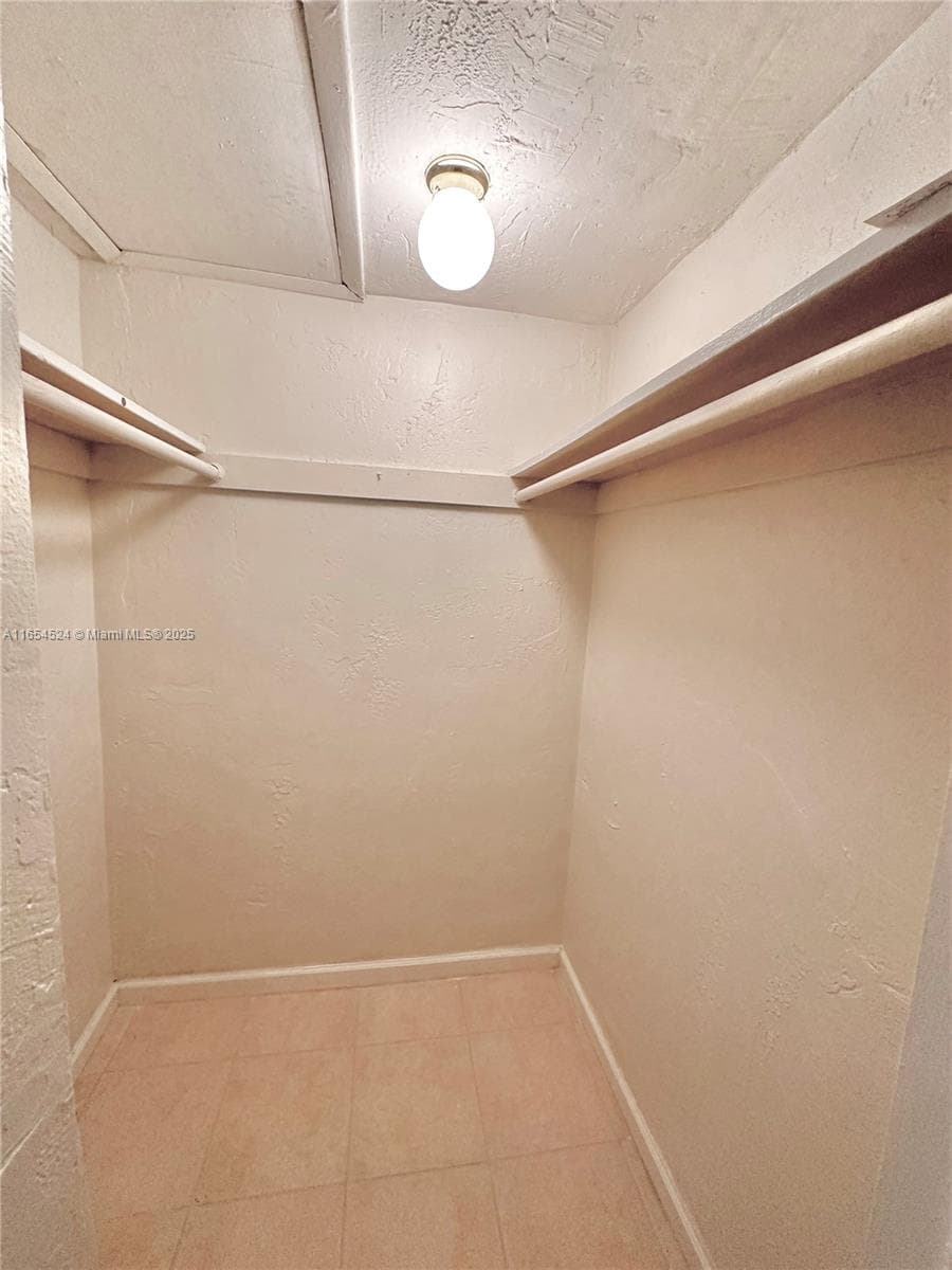 VILLAS OF PINECREST CONDO · #1032 in Pinecrest - Photo 7