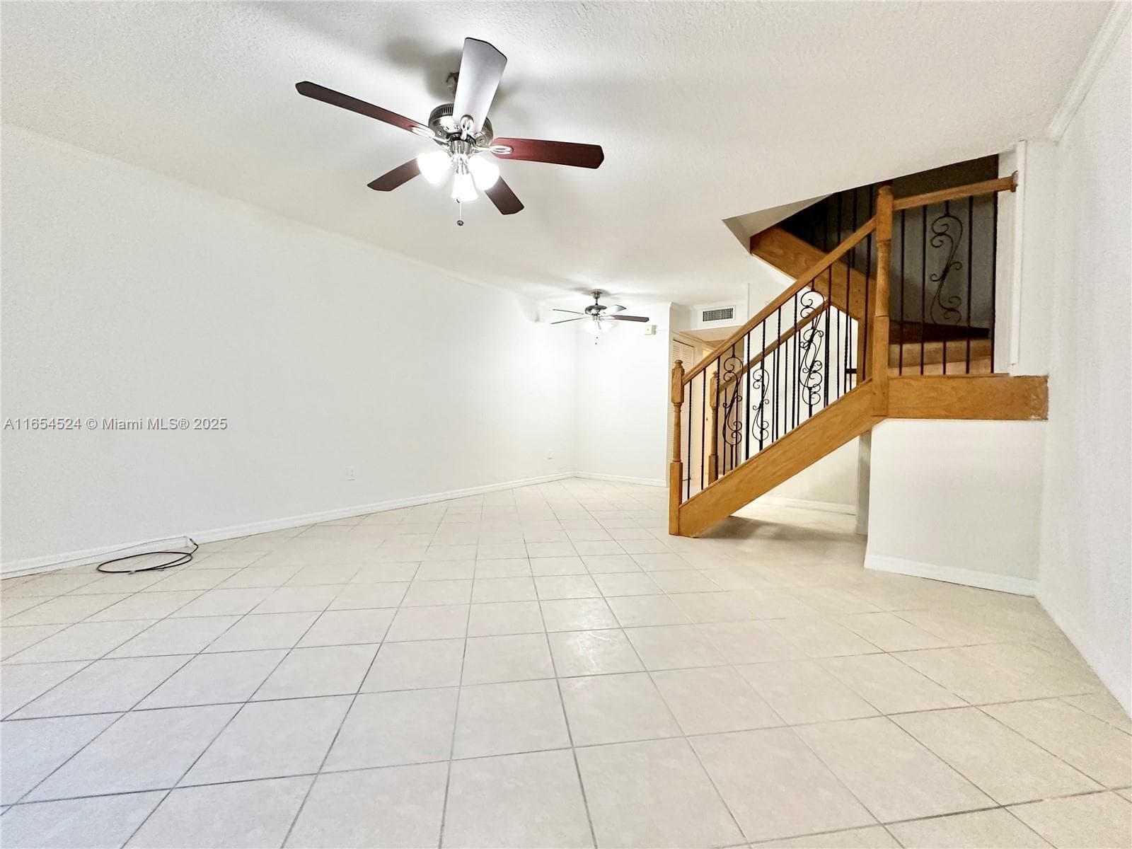 VILLAS OF PINECREST CONDO · #1032 in Pinecrest - Photo 3