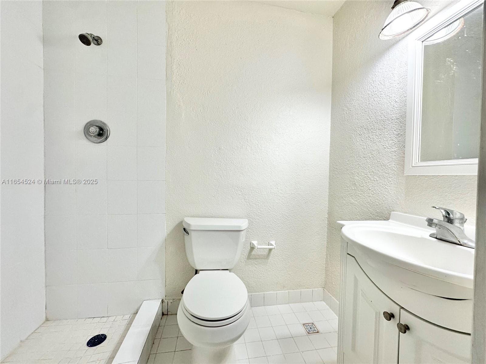 VILLAS OF PINECREST CONDO · #1032 in Pinecrest - Photo 10