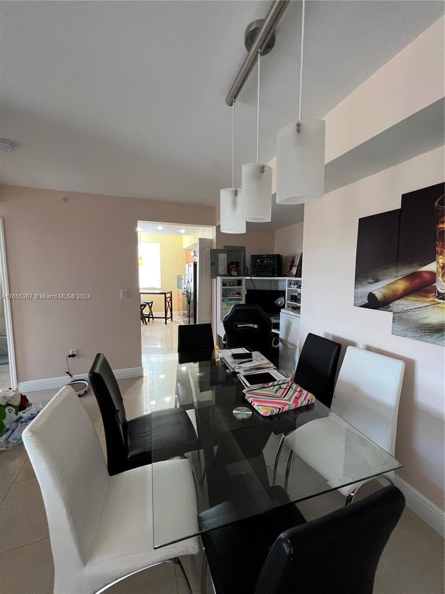 Grove View · #703 in Miami - Photo 4