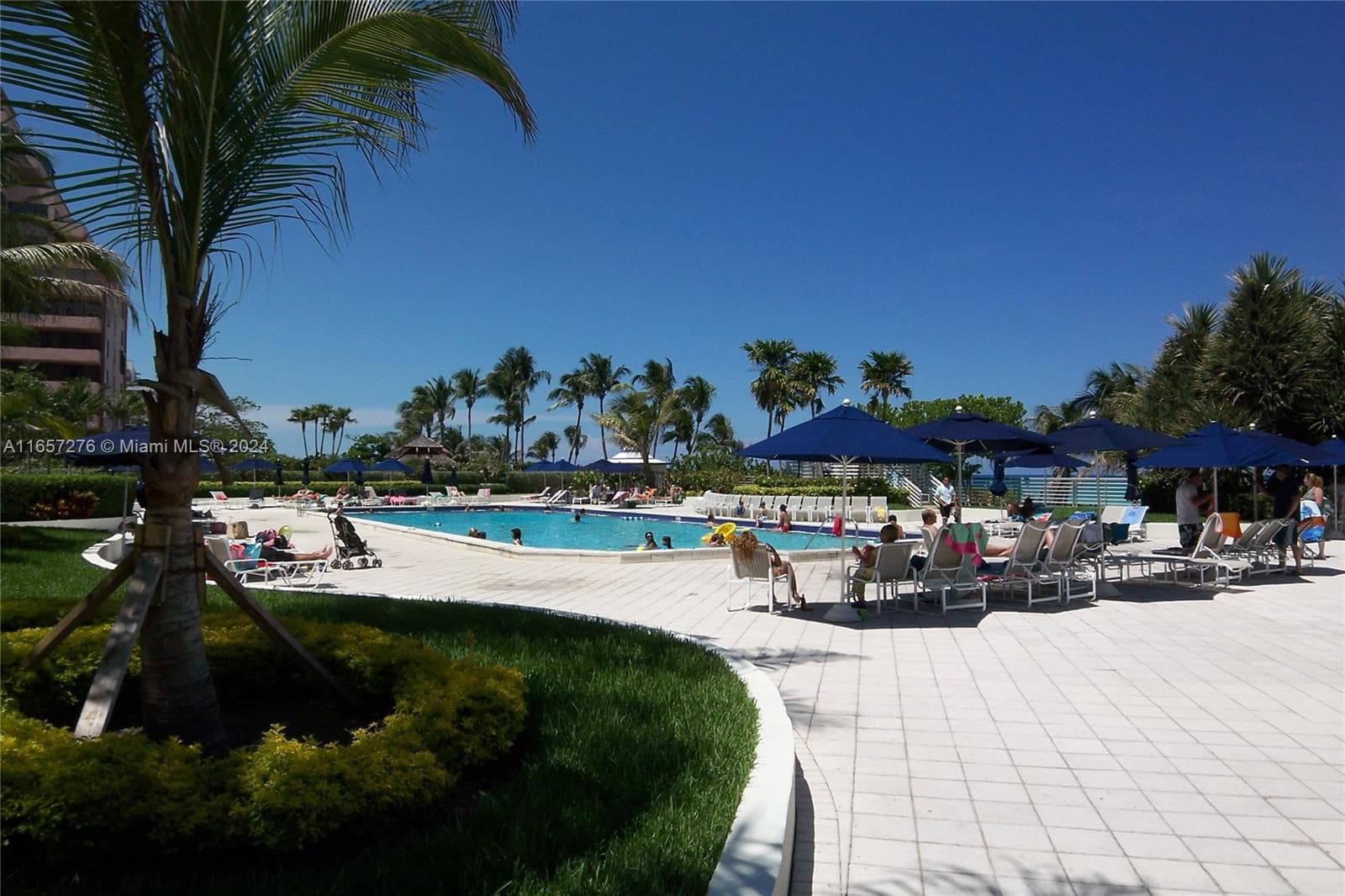 Seacoast 5151 · #933 in Miami Beach - Photo 31
