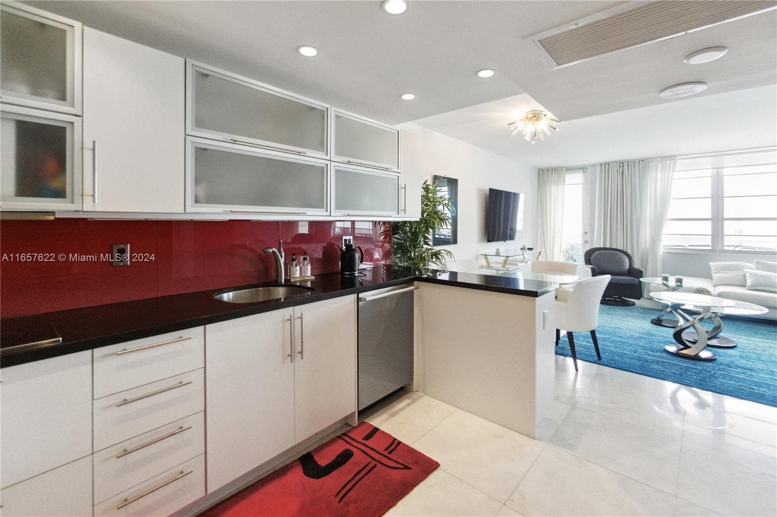 The Decoplage · #1534 in Miami Beach - Photo 7