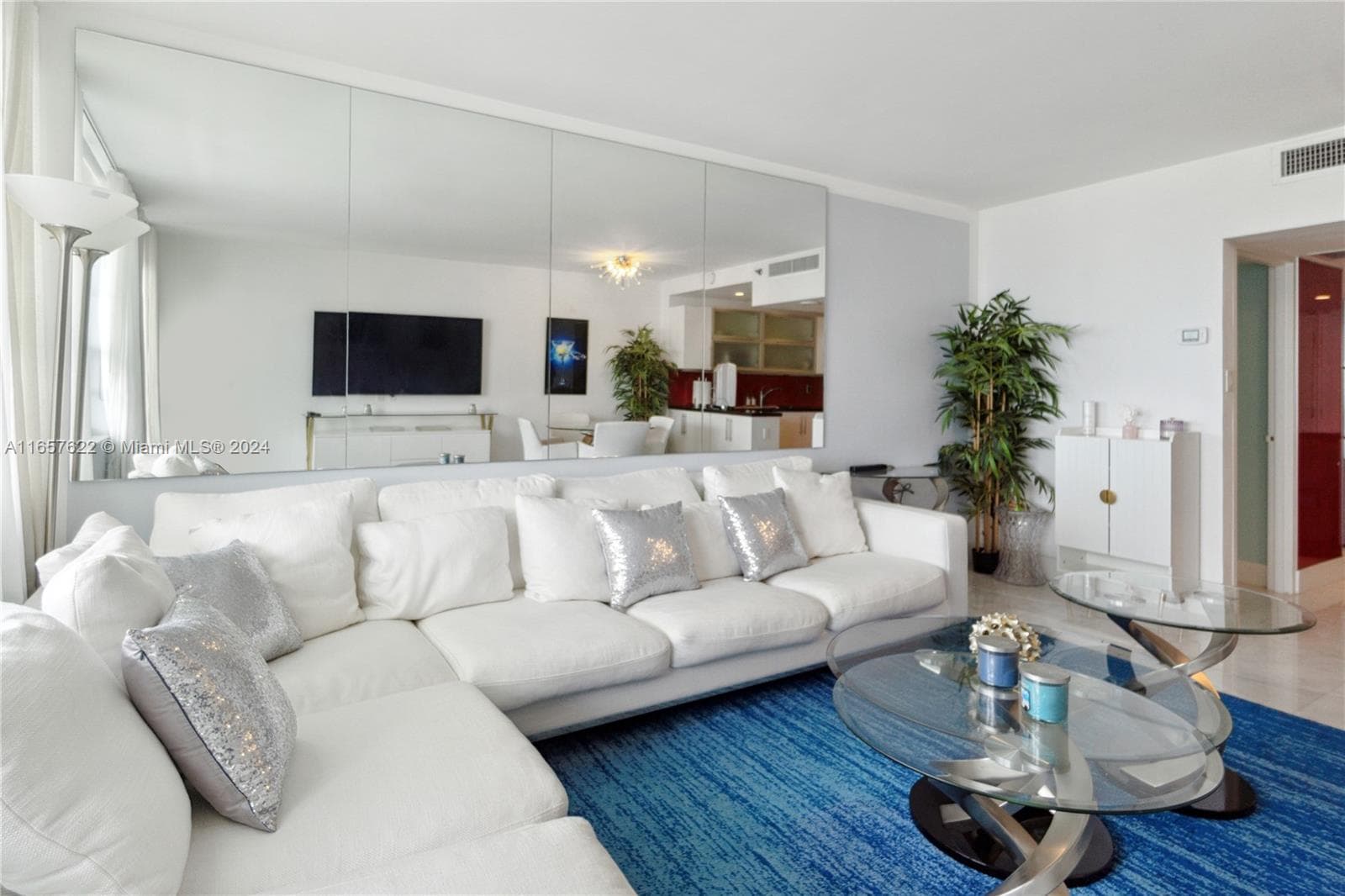The Decoplage · #1534 in Miami Beach - Photo 5