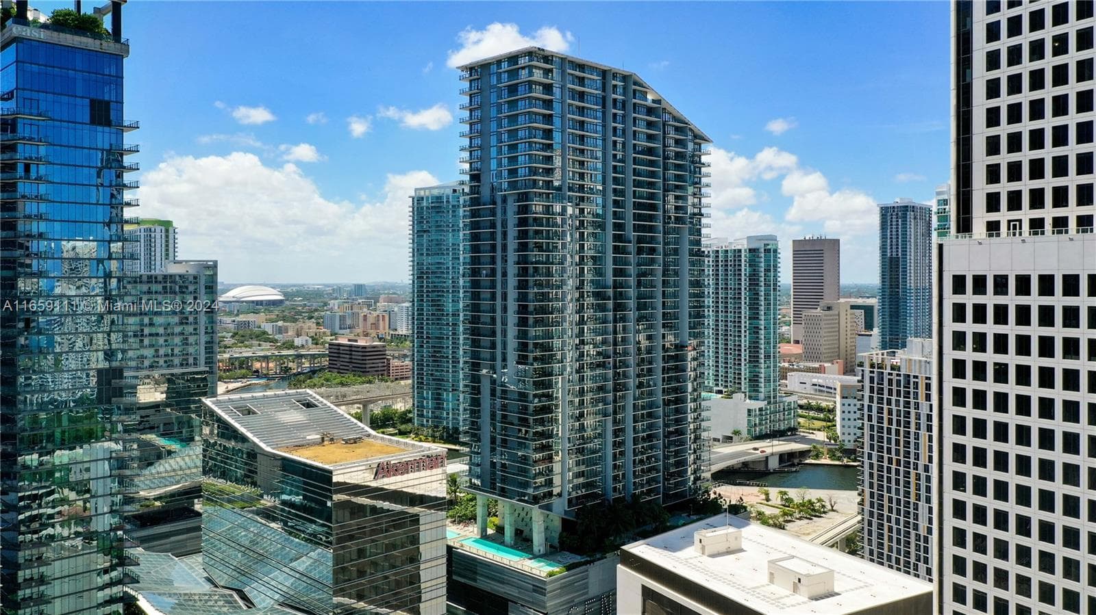 Reach Brickell City Centre · #1201 in Miami - Photo 27