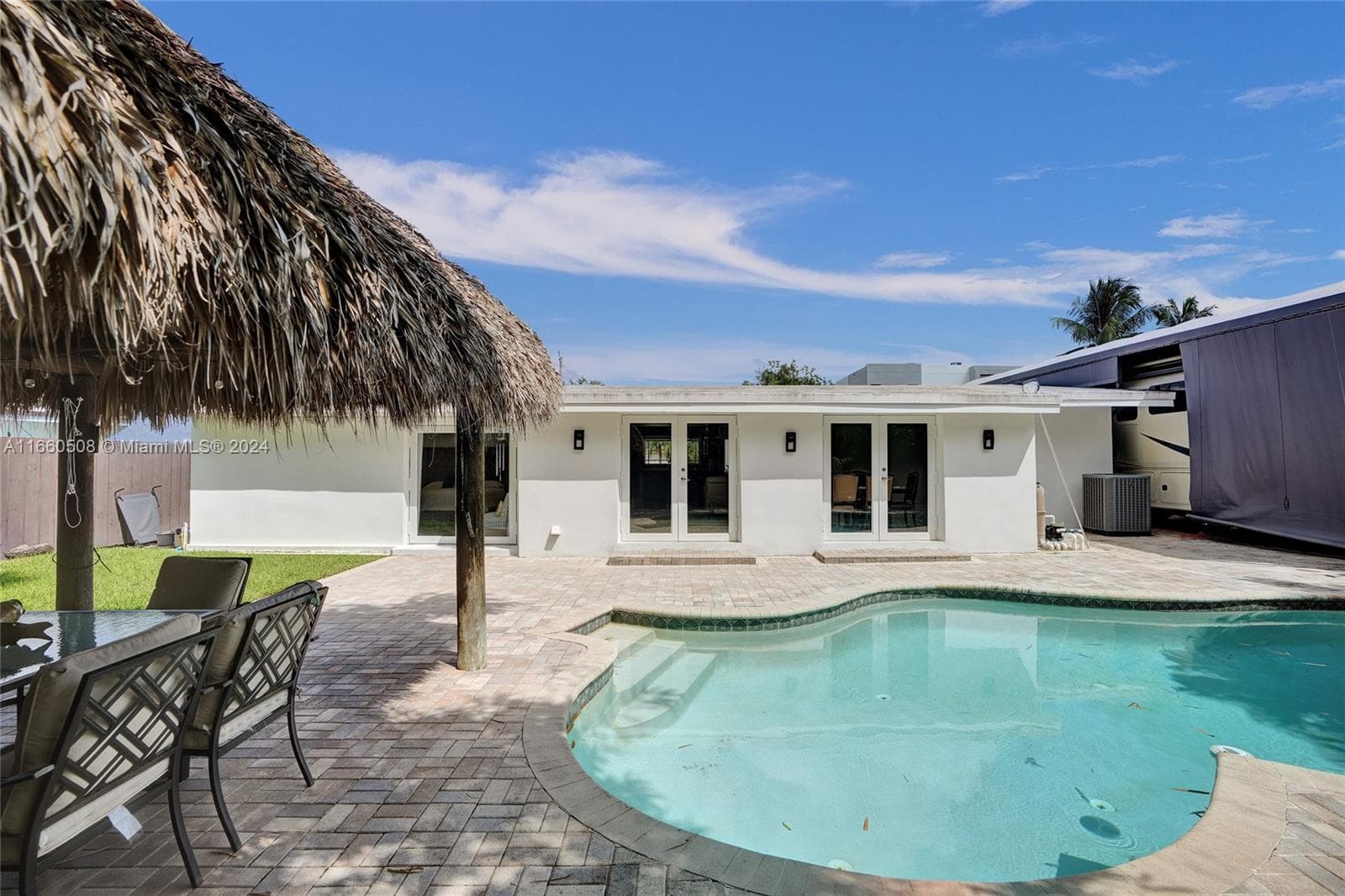 1910 N Hibiscus Dr photo 47