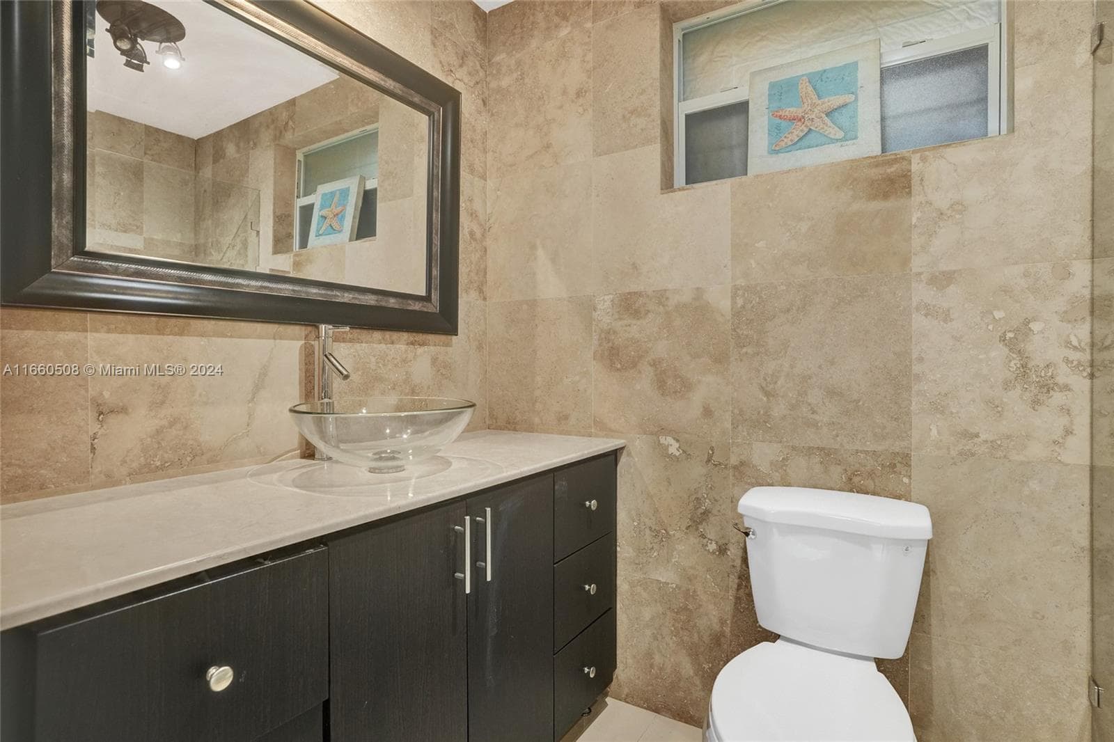 1910 N Hibiscus Dr photo 26
